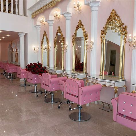 Luxury hair salon - Designed to exude the ambiance of luxury and relaxation, you'll enjoy the ultimate pampering session at our Greenwich salon. BOOK ONLINE. Warren Tricomi perfected the art and science of hair transformation, serving clients in NYC, East Hampton, and Greenwich, CT. 